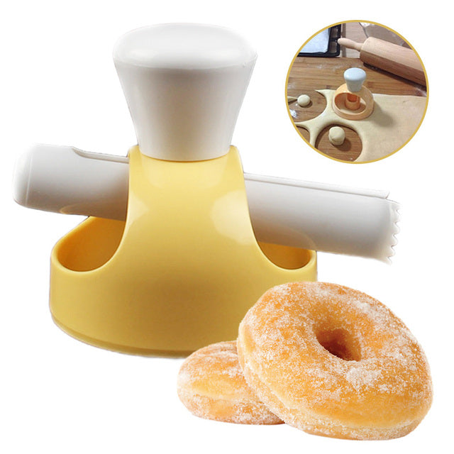 Plastic Donut Maker & Waffle Mold Set – DIY Doughnut Baking Tool
