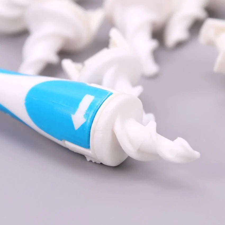 Spiral Ear Care Kit – Deep Clean Tool with 16 Soft Silicone Tips