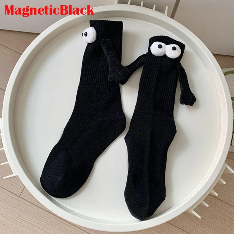 Cute Couple Doll Socks – Cartoon Hand-in-Hand Magnetic Attraction Cotton Socks for Women