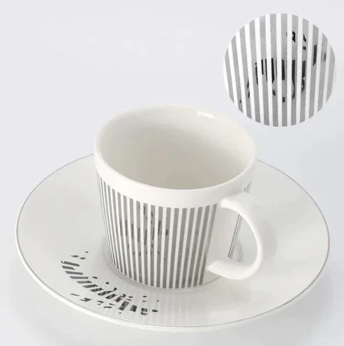 Mirror Reflection Cup – Unique Optical Illusion Floating Holographic Mug Gift