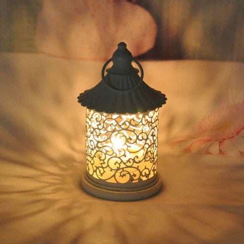 Romantic Moroccan Style Candle Holder – Decorative Iron Lantern for Home & Gifting