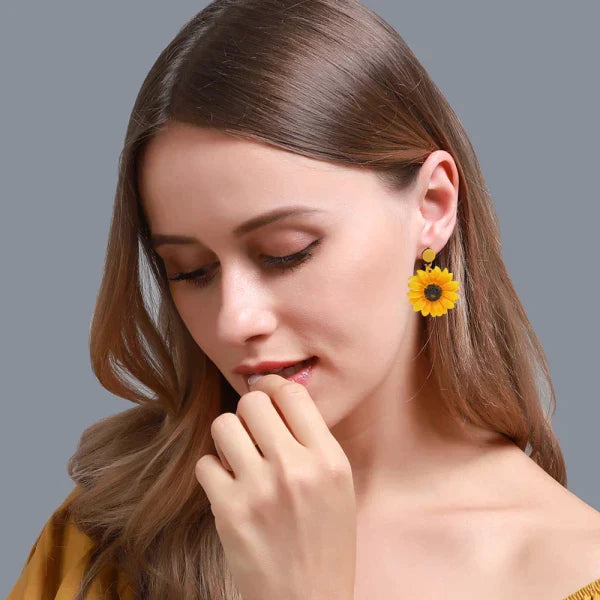 Sunflower Dangle Earrings – Bright & Realistic Zinc Alloy Stud Earrings