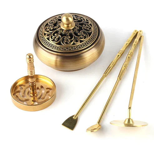 Incense Burner – Elegant Aromatherapy Holder for Sticks, Cones & Home Fragrance Decor
