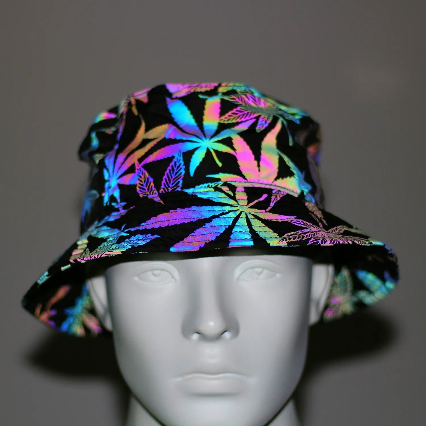 Reflective Bucket Hat – Y2K Harajuku Streetwear Cap