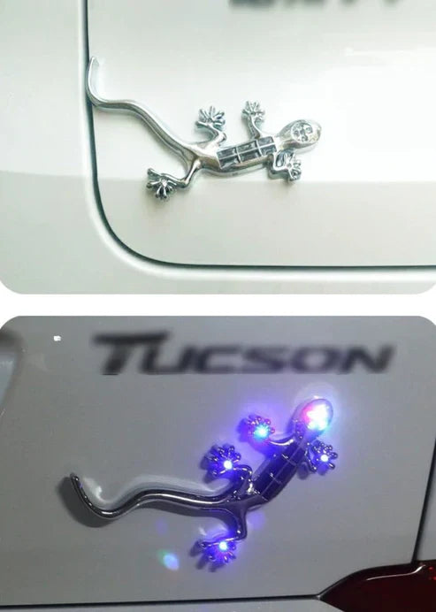 Gecko LED Car Auto Exterior Lamp - Solar Powered Decorative Warning Light