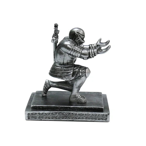 Knight Armour Pen Holder – Executive Soldier Figurine Pencil Stand for Office Desk