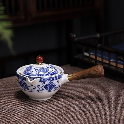 Chinese Gongfu Tea Set – 360° Rotation Ceramic Tea Maker & Infuser Cup for Pu’er