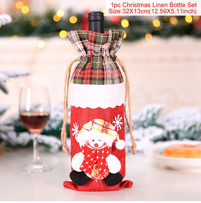 Christmas Wine Bottle Cover - Festive Holiday Table Decoration