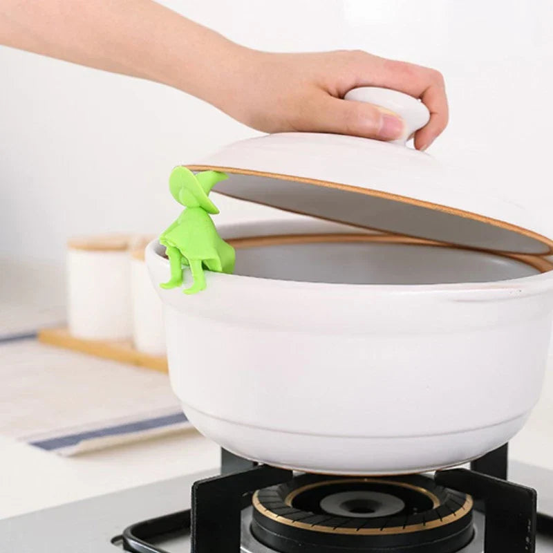 Little Witch Silicone Spoon Holder – Heat Resistant Cooking Utensil & Tableware Rest