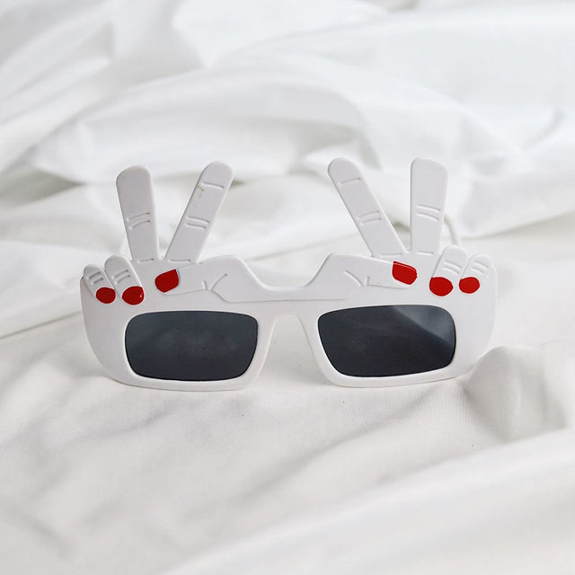 Funny Middle Finger Sunglasses – Novelty Party Props for Dance, Selfies & Performance
