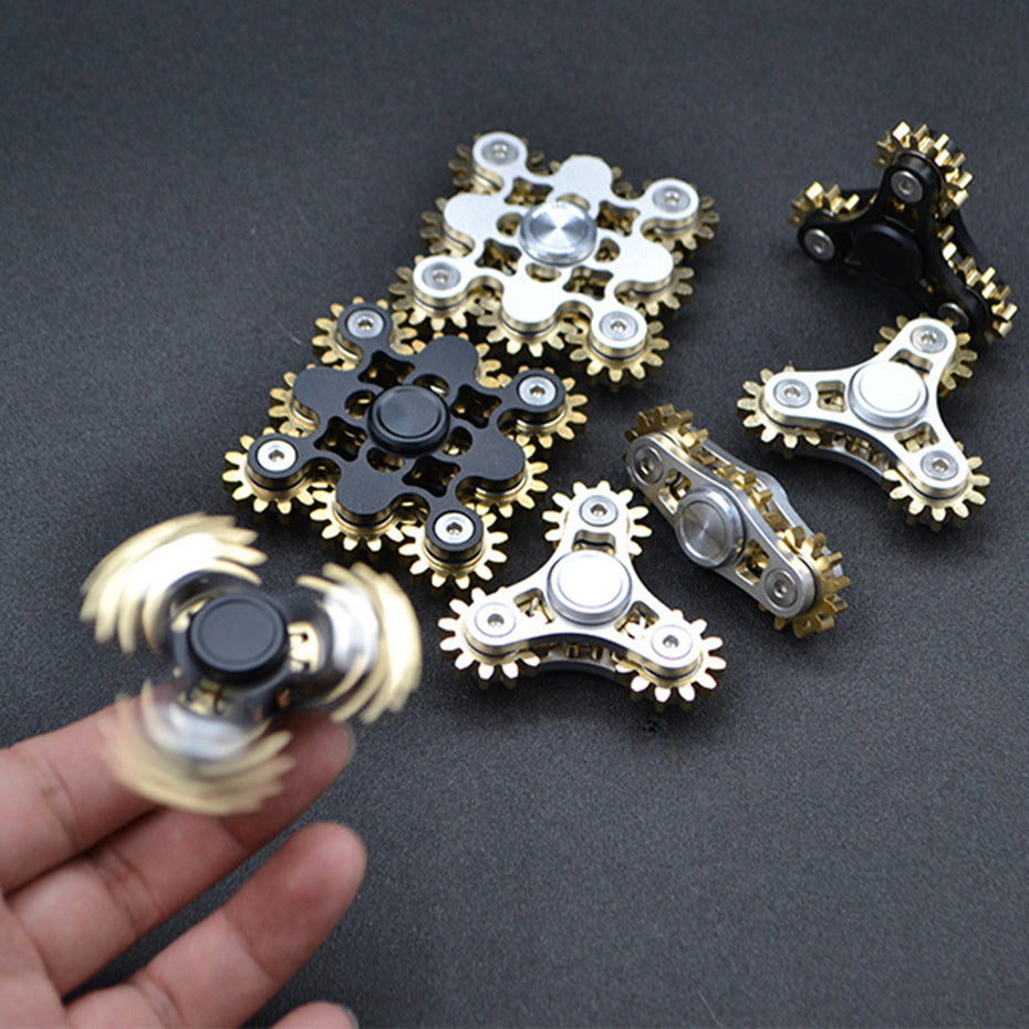Metal Gear Fidget Spinner – EDC Hand Spinner with R188 Bearing | 3, 4 & 9 Gear Styles