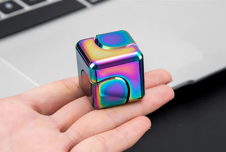 Metal Cube Spinner – Aluminum Alloy Fidget Cube for Stress Relief & Focus