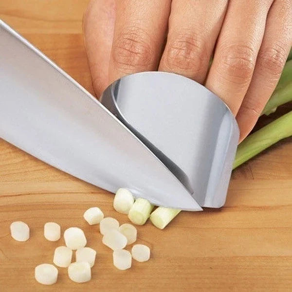 Stainless Steel Finger & Hand Protector Guard – Safe Knife Cutting Shield Kitchen Tool