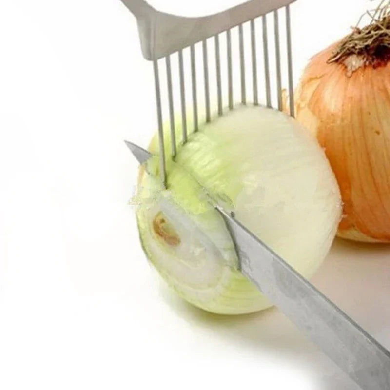Stainless Steel Onion Holder Fork – Safe Hands-Free Vegetable & Fruit Slicer Cutting Aid