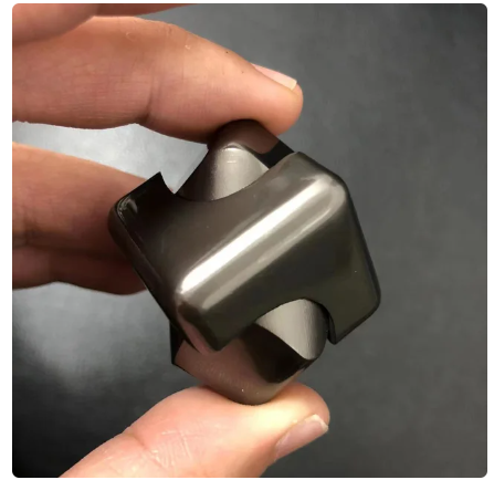 Metal Cube Spinner – Aluminum Alloy Fidget Cube for Stress Relief & Focus