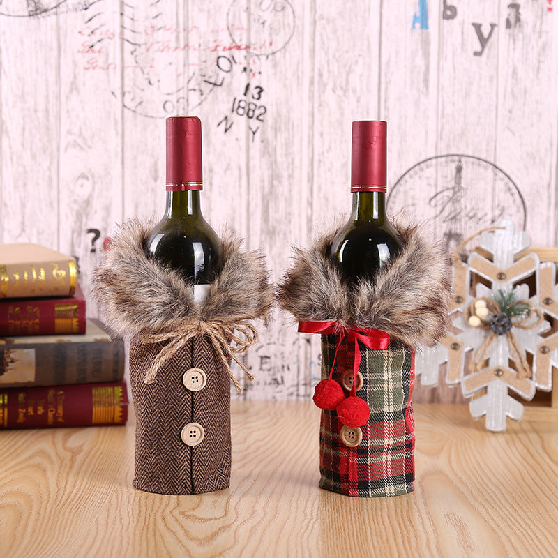 Christmas Wine Bottle Cover - Festive Holiday Table Decoration