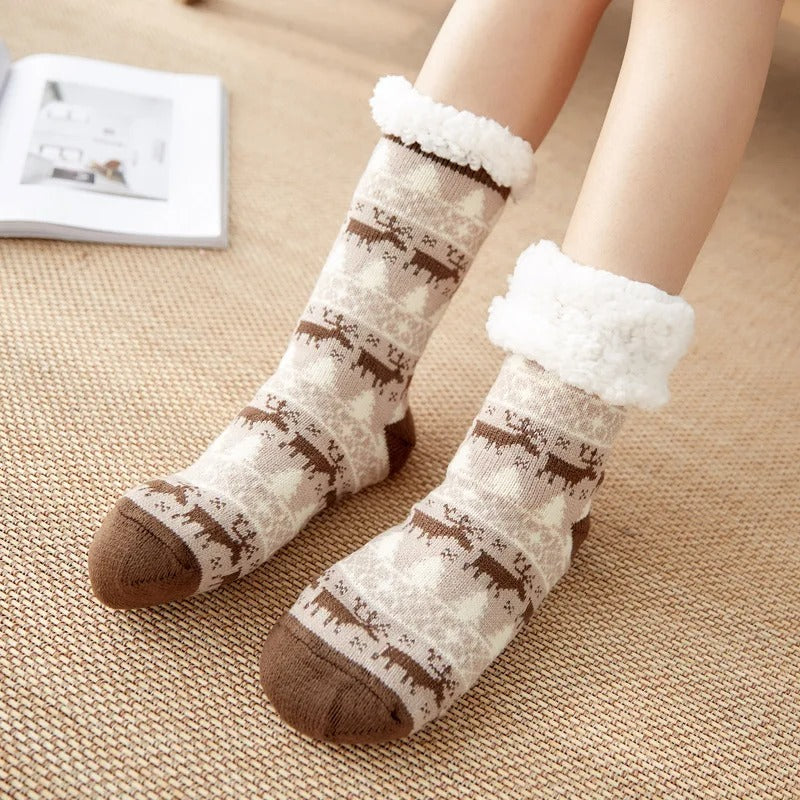 Penguin Plush Slipper Socks – Soft Non-Slip Floor Slippers Short Sock for Women & Girls