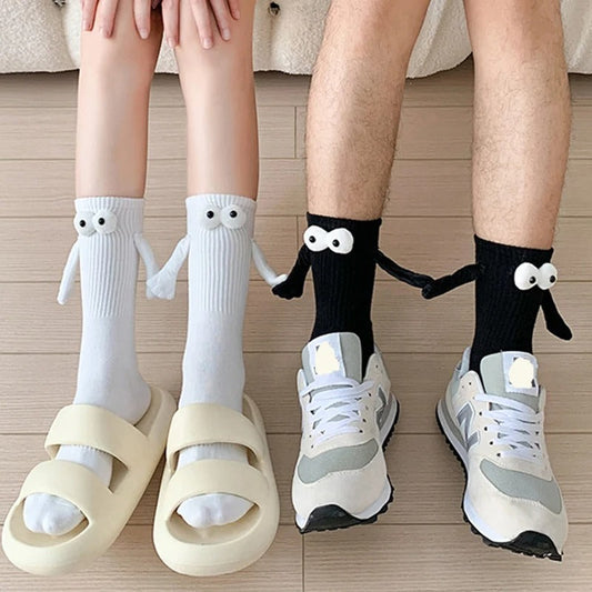 Cute Couple Doll Socks – Cartoon Hand-in-Hand Magnetic Attraction Cotton Socks for Women