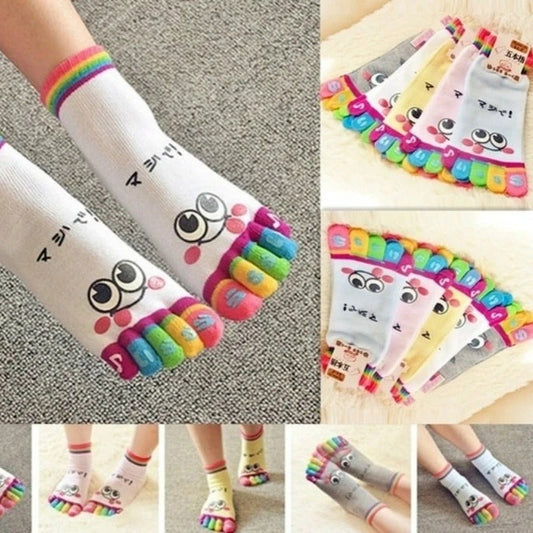 Five-Toe Crew Socks – Funny Short Cartoon Smiley Finger Show Socks