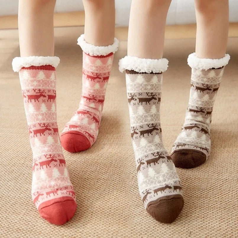 Penguin Plush Slipper Socks – Soft Non-Slip Floor Slippers Short Sock for Women & Girls