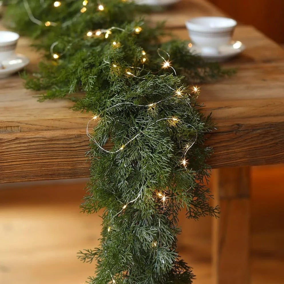 Artificial Pine & Cypress Christmas Wreath – PE Encrypted Rattan Wreath for Festive Door & Wall Decor