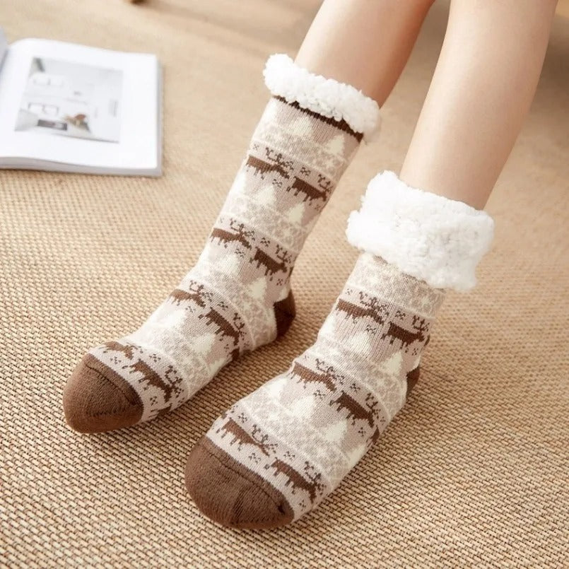Penguin Plush Slipper Socks – Soft Non-Slip Floor Slippers Short Sock for Women & Girls
