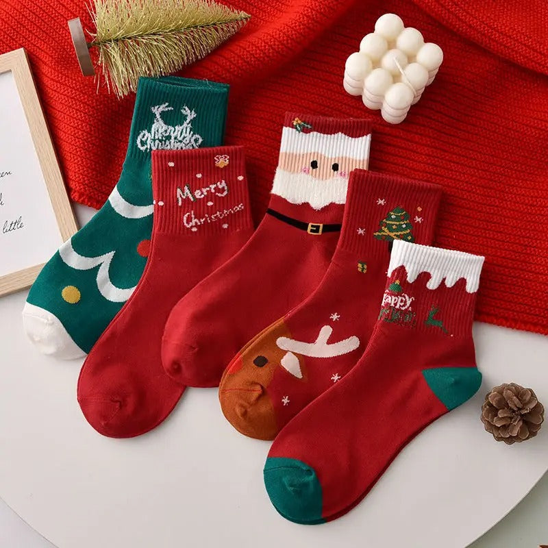 Cartoon Christmas Socks – 5 Pairs Festive Novelty Socks Gift Set for Adults & Kids