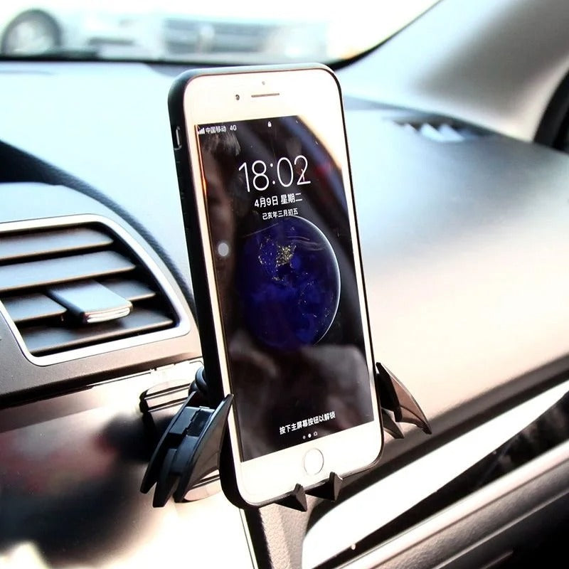Batman Gravity Buckle Car Phone Holder – Auto-Lock Dashboard Mount
