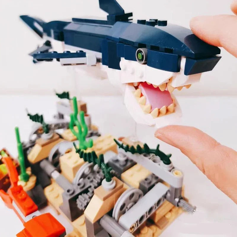 3-in-1 Mechanical Swimming Shark Building Blocks – Creative Marine Animal Construction Set