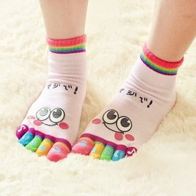 Five-Toe Crew Socks – Funny Short Cartoon Smiley Finger Show Socks
