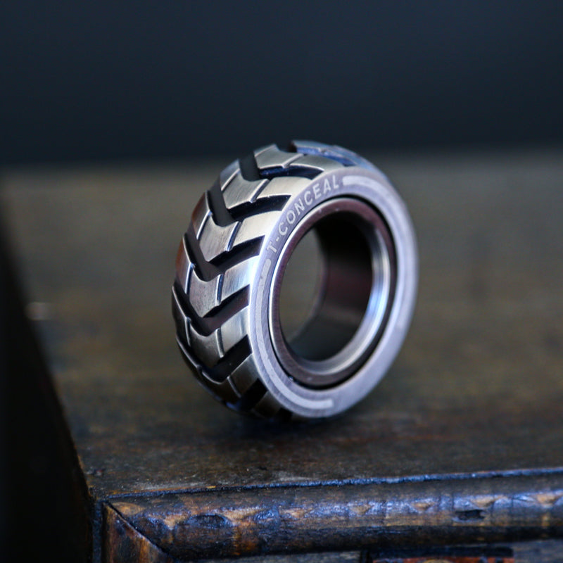 Ratchet Wheel Fidget Ring - Magnetic Metal Slider for Stress Relief & ADHD