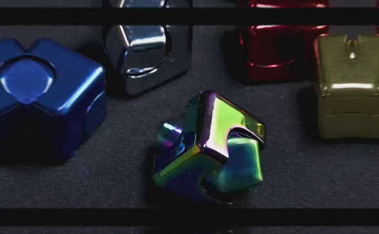 Metal Cube Spinner – Aluminum Alloy Fidget Cube for Stress Relief & Focus