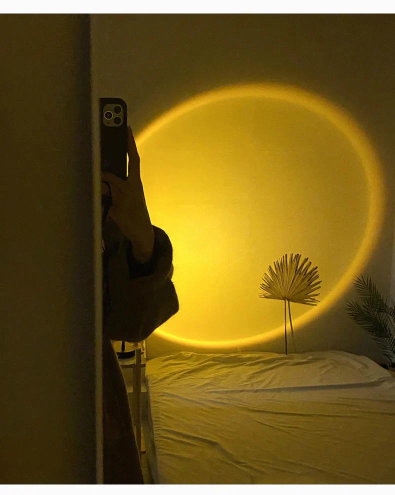 Sunset Projection Lamp - Romantic Sunset Light for Room Ambiance & Photography