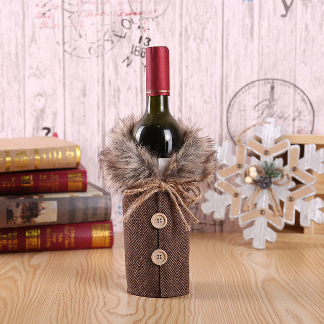 Christmas Wine Bottle Cover - Festive Holiday Table Decoration