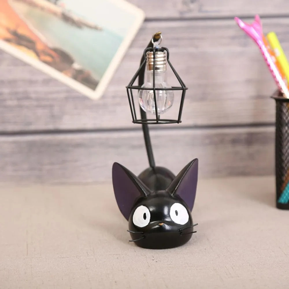 Creative Resin Cat Night Light - Touch Control LED Desk Lamp Decoration